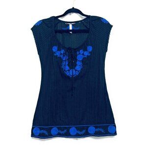 Free People Womens Size 0 Black Embroidered Tunic Top Boho Blouse